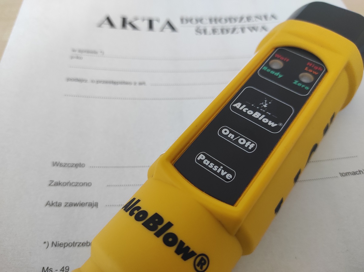 Nietrzeźwy kierowca zatrzymany w Stobnie – stracił prawo jazdy