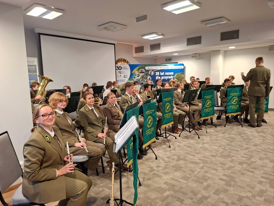 Orkiestra z Tucholi wystąpiła podczas jubileuszu Parku Narodowego „Bory Tucholskie”
