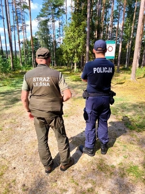 Policja i Straż Leśna wspólnie dbają o bezpieczeństwo i przestrzeganie prawa w lasach