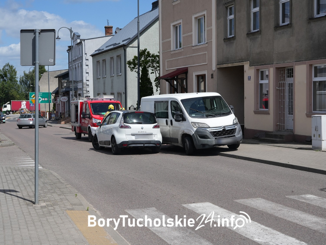 Kolizja na ul. Sychowskiego w Śliwicach