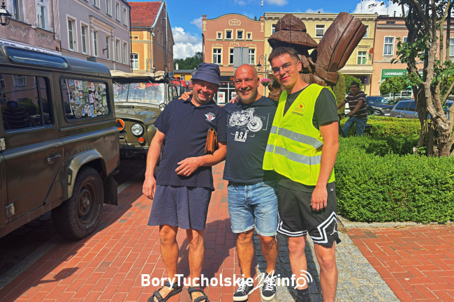 Retro Wyścig pojazdów zabytkowych (FOTO)